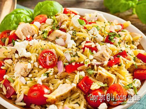 ensalada de arroz con pollo
